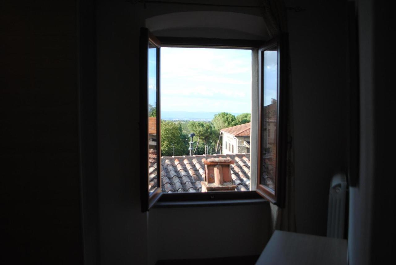 Appartamento La Bella Vista ชิตตา เดลลา ปีเอเว ภายนอก รูปภาพ
