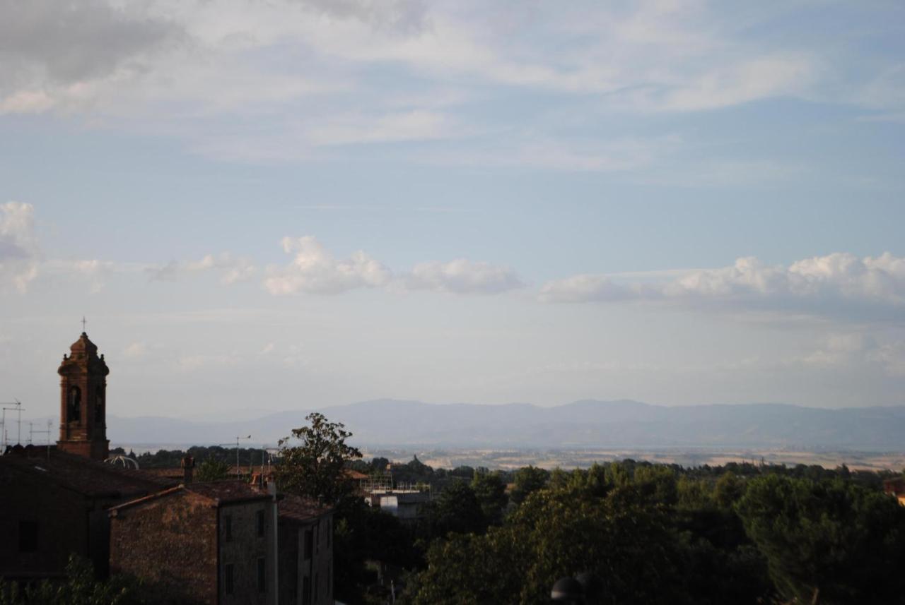 Appartamento La Bella Vista ชิตตา เดลลา ปีเอเว ภายนอก รูปภาพ